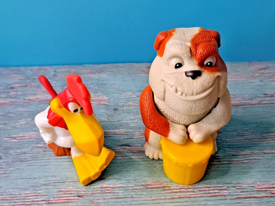McDonalds Burger King   Rio 2 Bulldogge LUIZ (2014) &  Foghorn Leghorn (2020)