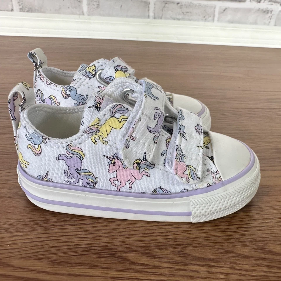 ⭐Обувь для младенцев Converse Chuck Taylor All Star размер 5 легкая с единорогом фиолетовая A01675F - Изображение 2 из 4