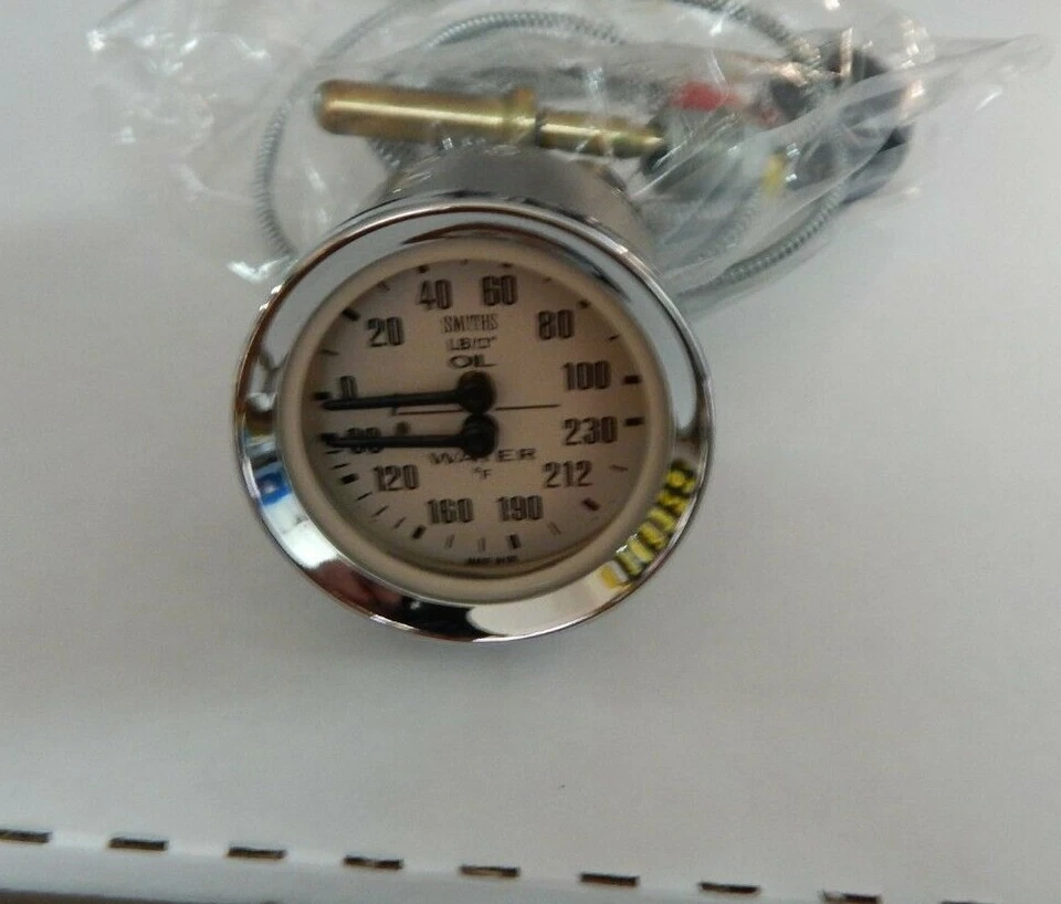 New Smiths Dual Water Oil Gauge Austin Healey 100-6 3000 Magnolia - Image 4 of 4