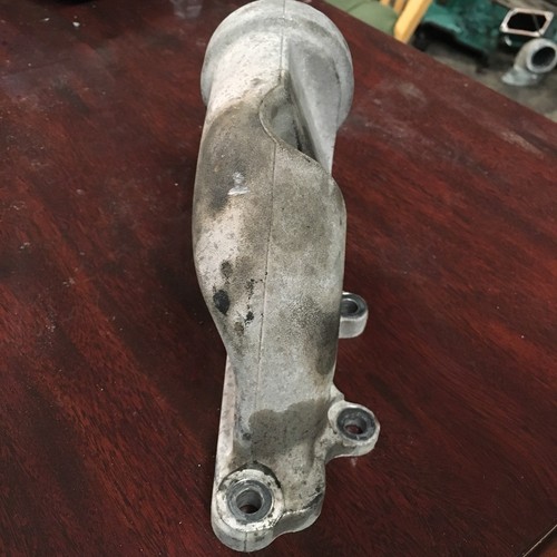 INTERNATIONAL Maxxforce 13 Thermostat Housing Top Cap 3012694C1 - Picture 5 of 7