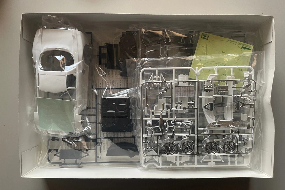 1/24 TAMIYA - AVEX HONDA DOME MUGEN NSX - Immagine 2 di 4