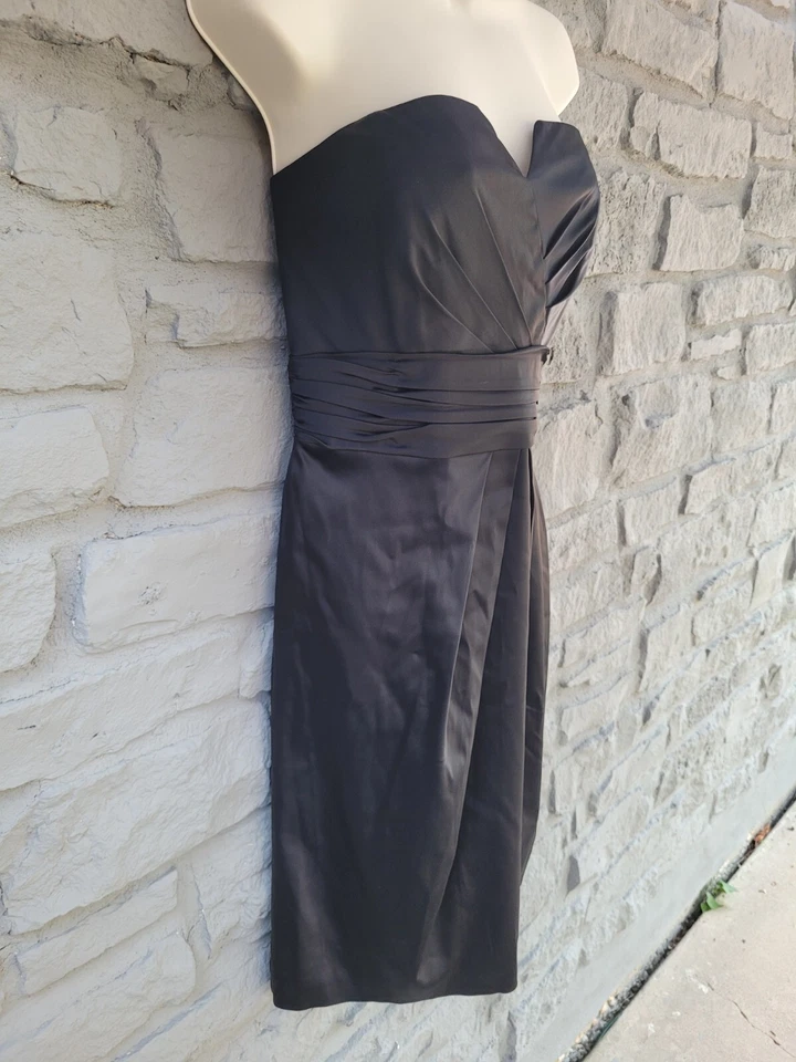 White House Black Market Strapless Short Black Cocktail Dress Size 8 - Image 2 of 4