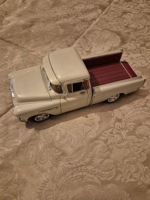 1955 CHEVROLET CAMEO PICK UP TRUCK, 1:18 SCALE DIECAST, ERTLE