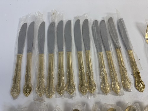 International Silver San Marcos Gold Electroplated Flatware 64 Pc Set & Chest - Picture 3 of 16