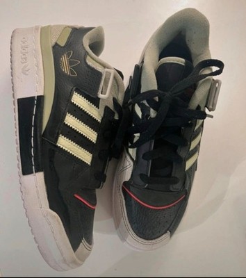 Adidas Originals Forum ExhibitLow Sneaker im Colorway ''Core BlackAlmost Lime''.