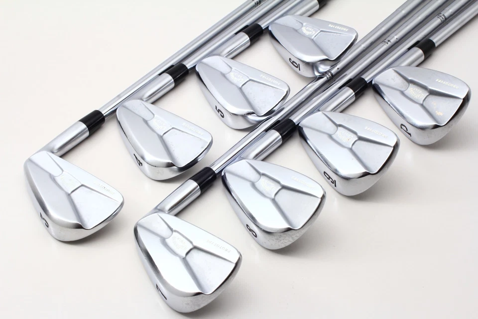 8Pcs Callaway X Prototype Iron set 3-4-5-6-7-8-9-PW Memphis 10 Uniflex RH Irons - Image 2 of 4