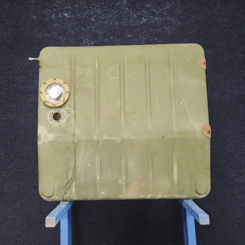 0526007-4 | Cessna 172F | RH Main Fuel Tank Assembly