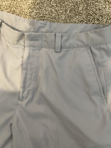 Men’s Nike Golf Shorts Grey Size 32 - Picture 3 of 6