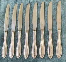 8 INTERNATIONAL SILVER  “AMERICAN BEAD” STAINLESS STEEL DINNER KNIVES! Lot #2