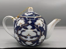 LFZ Russian Imperial Lomonosov Porcelain Cobalt Teapot Chainik  6.5" Rare