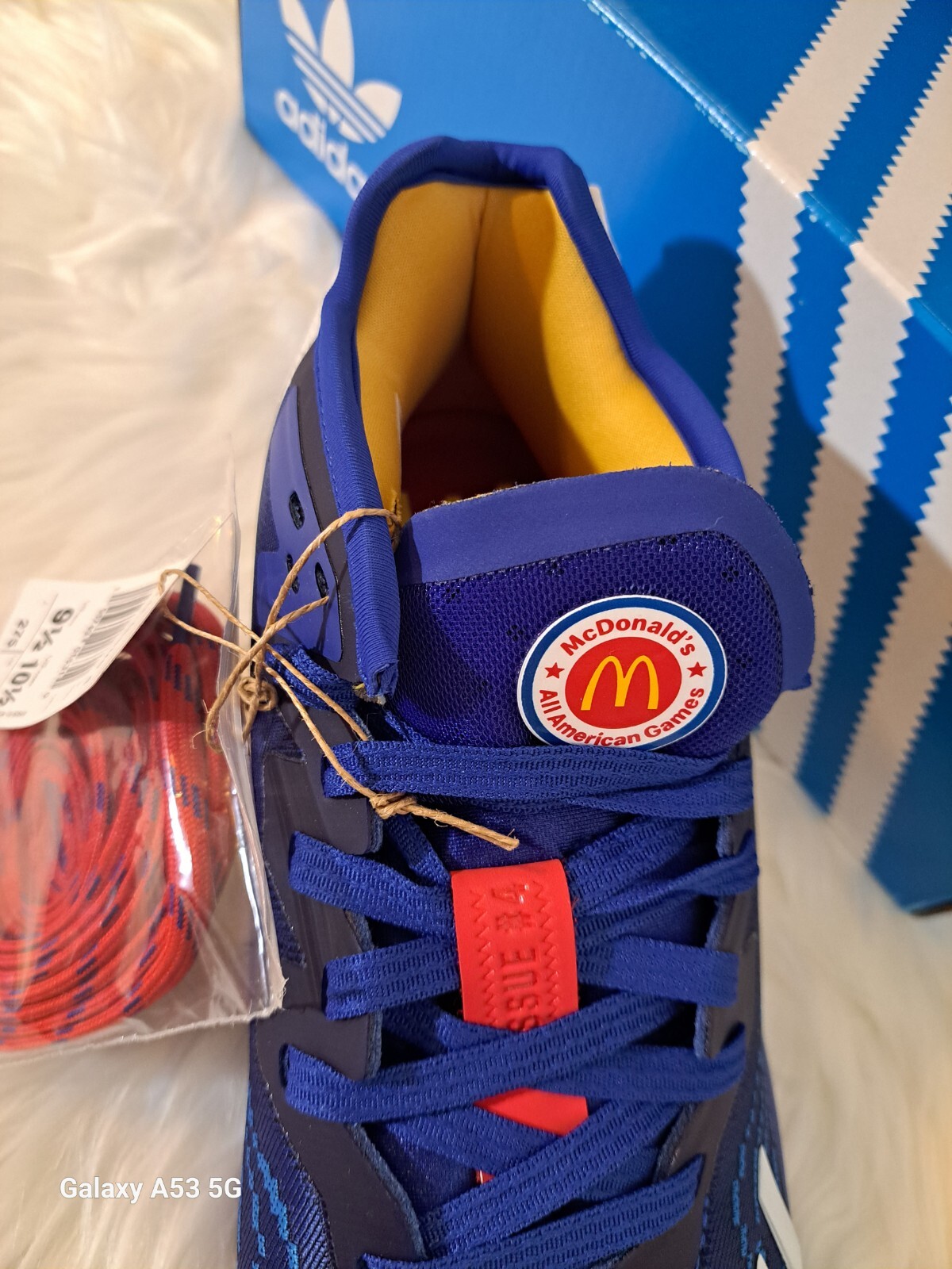 Adidas Mens Shoes D.O.N. Issue 4 Mid Basketball  Mc Donald's  American  BL 9.5 thumbnail 4