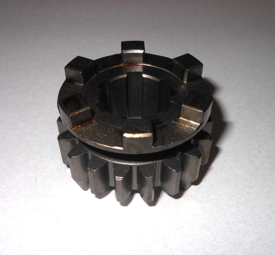 NOS Kawasaki Drive shaft 3RD Gear 1979 F5 1971 F8 1972 F9 1974 F9B