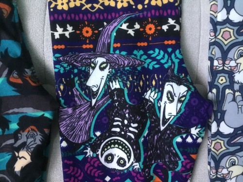 LuLaRoe Disney Nightmare Before Christmas Kids S/M Leggings - Picture 2 of 2