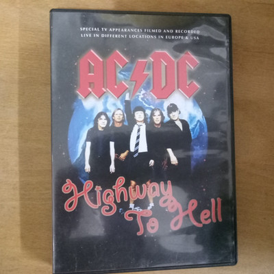 AC/DC - Highway To Hell