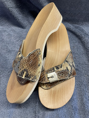 Scholl Exercise Sandals - Size 5 / 38 Scholl Pescura - Snakeskin design - Picture 1 of 11