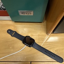 Apple Watch SE Series SE cassa nera con cinturino in silicone nero iOS