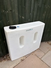 250 Litre Upright Water Tank with Baffled Walls