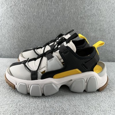 Onitsuka Tiger DENTIGRE CAGE Sandals Shoes Grey Black Unisex Mens 6 Women s 7.5