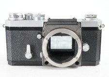 - VINTAGE NIKON F INCOMPLETE CAMERA BODY FOR PARTS 7457 