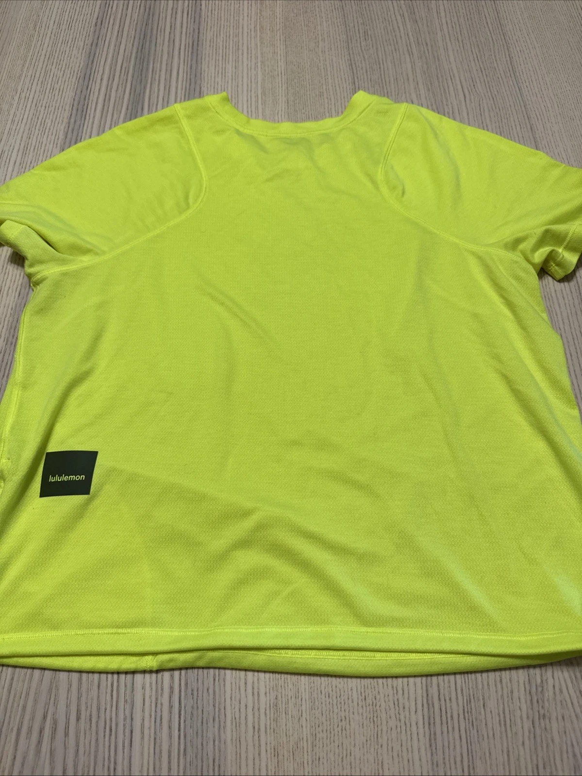 Lululemon Lightweight Cinch Hem Hiking T-Shirt Highlight Neon Yellow