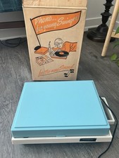 Major Vintage Portable Record Player Turntable w/ Blue Lid Original Box