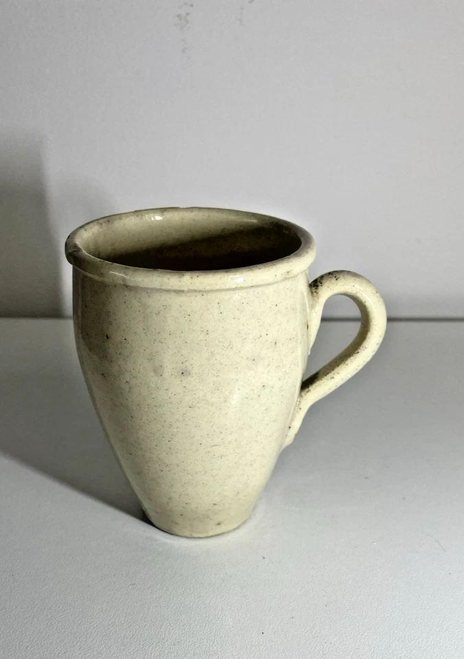 Ancien pot à rilettes en grès Taille 1. - Photo 2/4