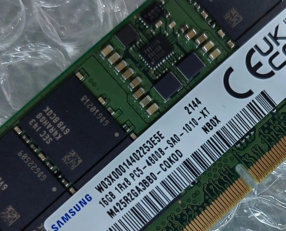 PCパーツ SAMSUNG - 16GB DDR5 PC5-4800B SC0-1010-XT(8x2) Samsung 8GB 1Rx16 PC5-4800B-SC0-1010-XT Laptop Memory