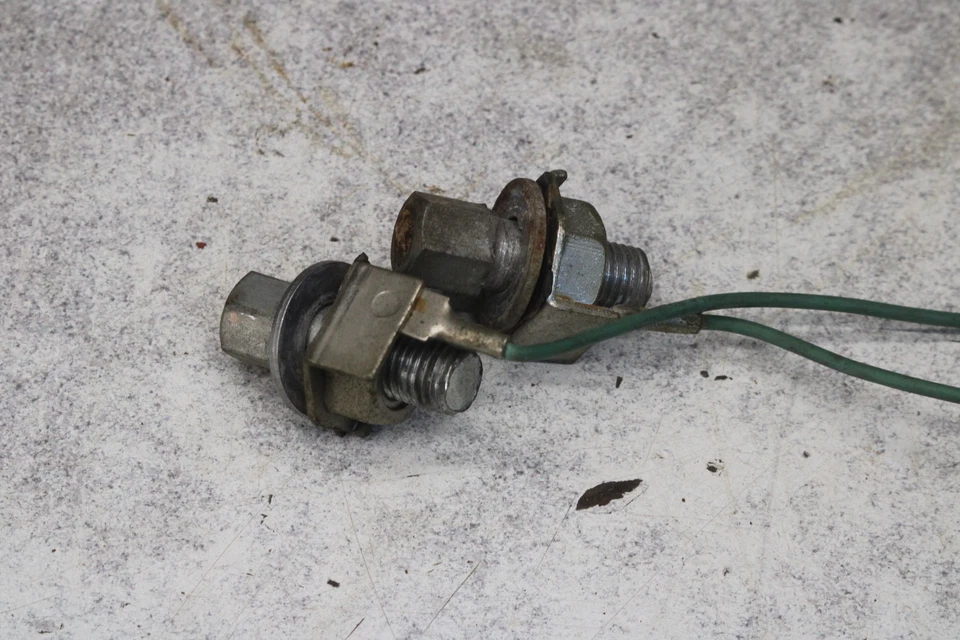 1976 Honda CB550 F quatro montagens de farol terreno CB550F V14-3044.SL - Imagem 2 de 4