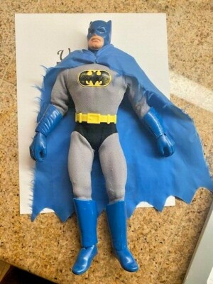 バットマン　mego アクションフィギュア Amazon.co.jp: One: 12 DC Batman Sovereign Knight Collective