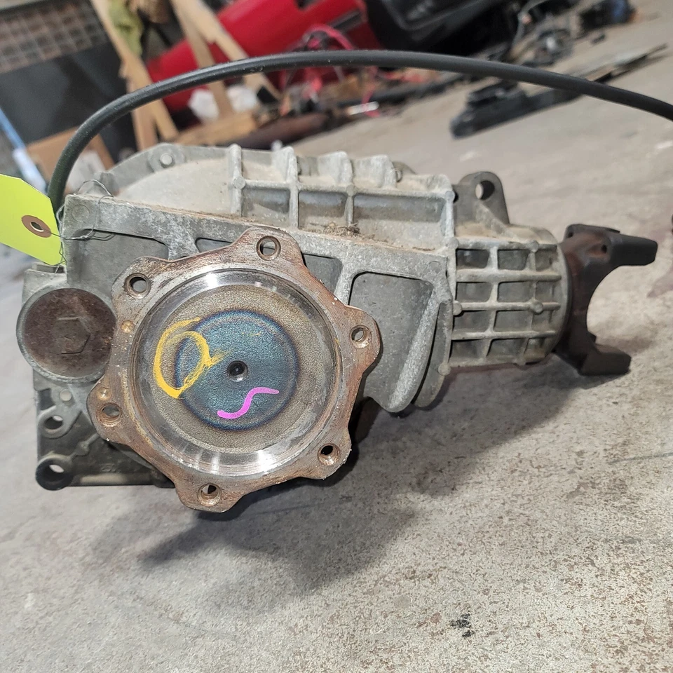 GMC Yukon XL 2500 2008 Denali eje delantero portador diferencial Foto 3 de 4