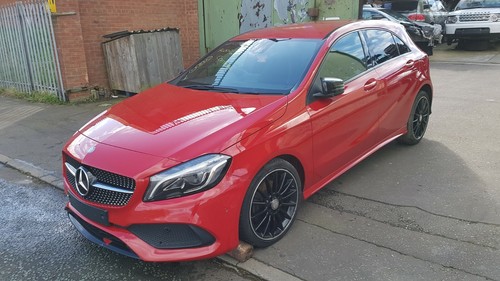 ALTAVOZ DE TABLERO CENTRAL MERCEDES CLASE A W176 A180 AMG 2013-2018 - Imagen 8 de 9