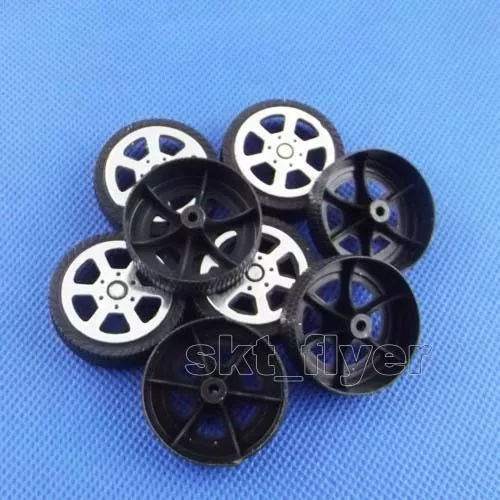 8pcs 30*9*2mm Plastic Car Tire Toy Wheels Model Robot Part DIY Rims RC  - Image 3 of 3