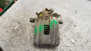 Bremssattel Sattel Hinten Links 230x9 VW 1 J Golf 1.9 TDI
