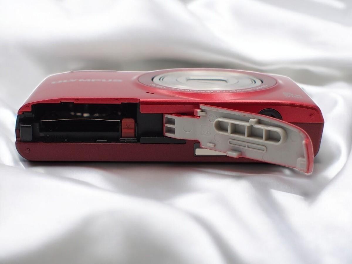 Mint] OLYMPUS STYLUS VG-180 16.0MP Compact Digital Camera Red w