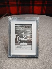 picture frame 4x6 Metallic Silver In Color