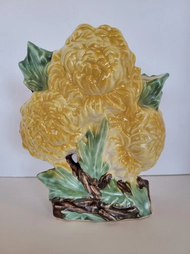 Vintage 1950 McCoy Yellow Triple Chrysanthemum Vase EXC