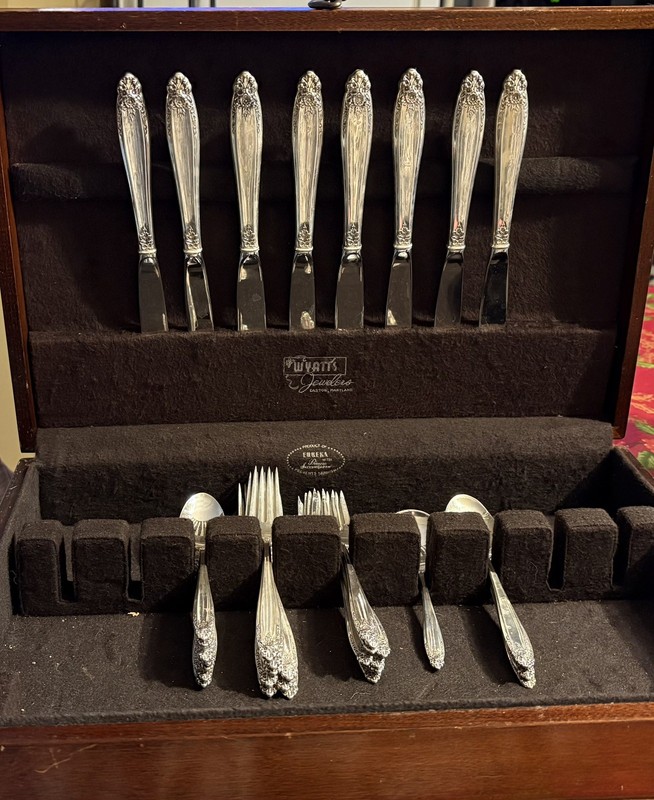 37 pc Prelude International  .925 Silver service for 8, 4 soup sp, 1 sugar sp