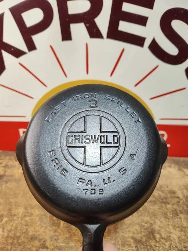 "Fully Restored" GRISWOLD 6" Cast Iron Skillet Large Logo Seasoned