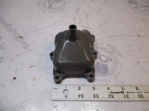 18231-ZY1-000 Honda 15,20 Outboard Exhaust Chamber Cover - Foto 4 di 5