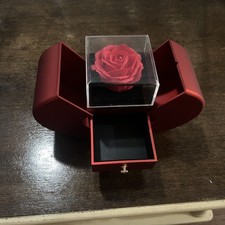 Preserved Red Forever Rose Heart Necklace Gift Box, Eternal Flowers