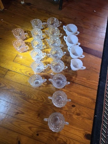 7 Sets Jeanette Cubist Creamer & Sugar.  Clear White Milk & Pink