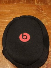 Beats by Dre Headphones Zipper Case Soft Black With Red Beats Patch, Nice