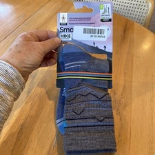 NWT Smartwool unisex HIKE -SZ MED - Mountain Range Pattern-MED Grey-irregular