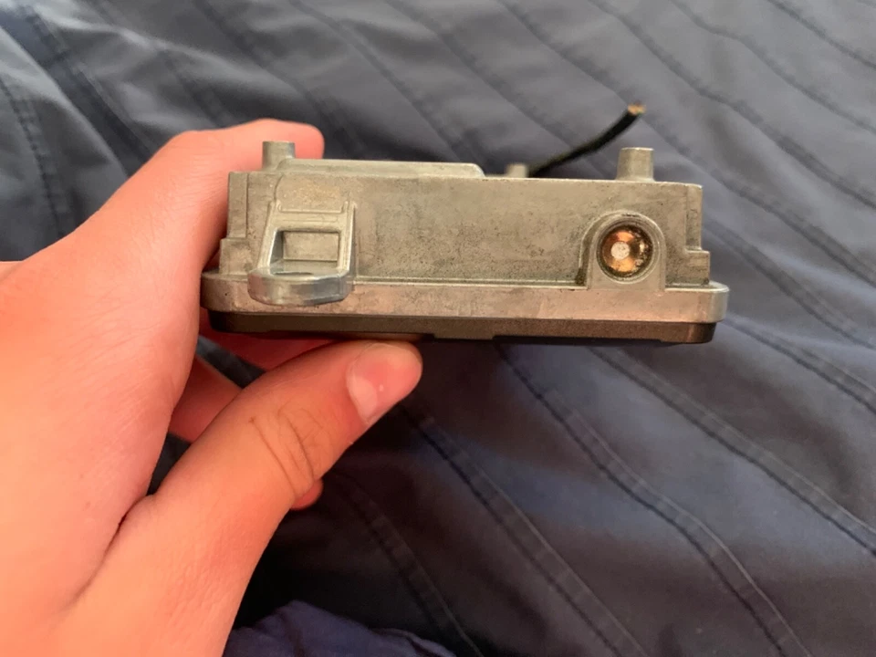 BMW X3 X4 X5 X6 2014-2017 sensor de asistencia de cambio de carril Foto 4 de 4