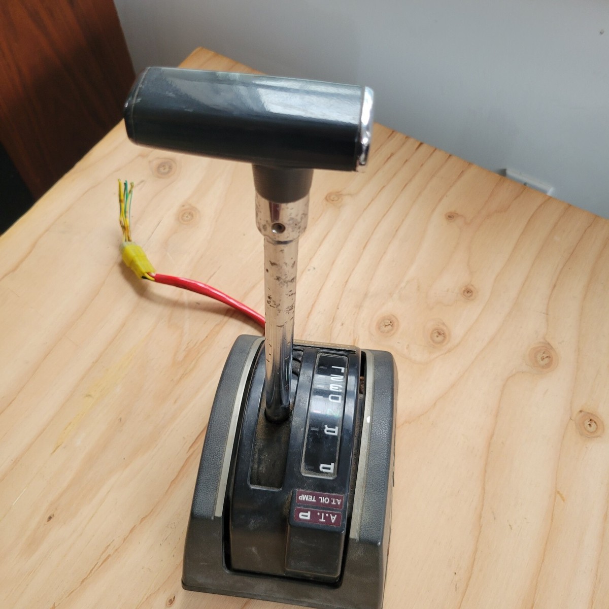 OEM A440F Automatic Trans Shifter Assy Land Cruiser 3B HJ60 HJ62