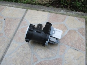 Laugenpumpe für Waschmaschine Siemens Type WIM 3414