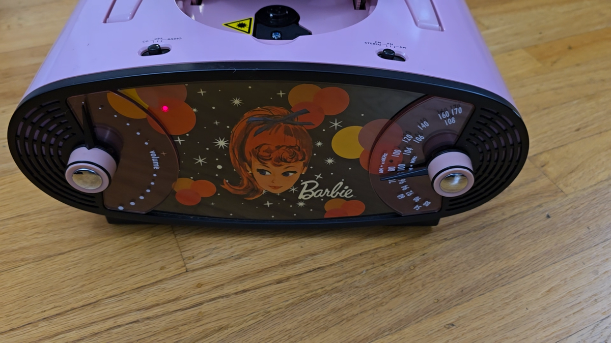RARE Barbie Boombox AM/FM Radio CD Player Vintage 2002 Radio Works