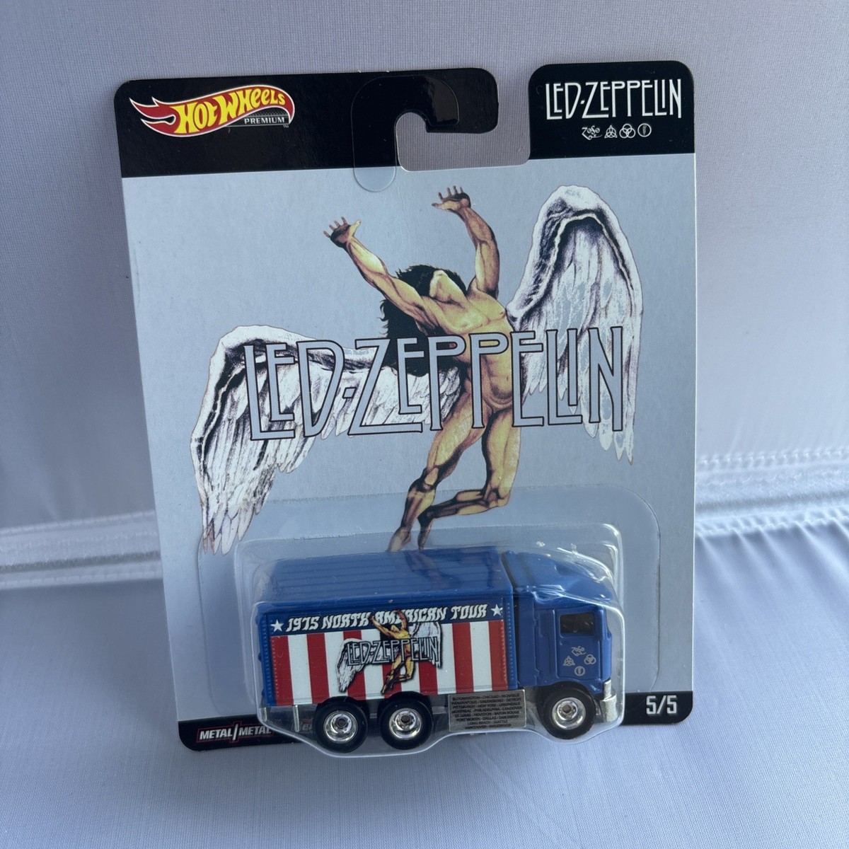 Hot Wheels Led Zeppelin ミニカー 5台セット Hot Wheels Led Zeppelin Set of 5 Collectible Die-Cast