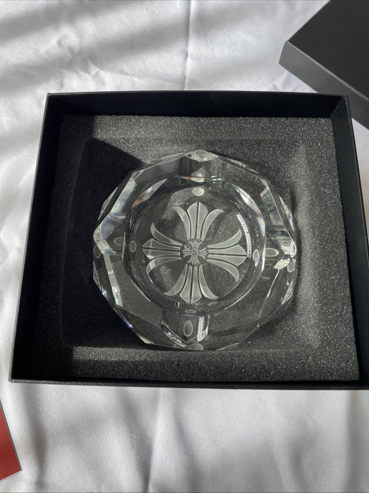 Baccarat for Chrome Hearts crystal ashtray thumbnail 8