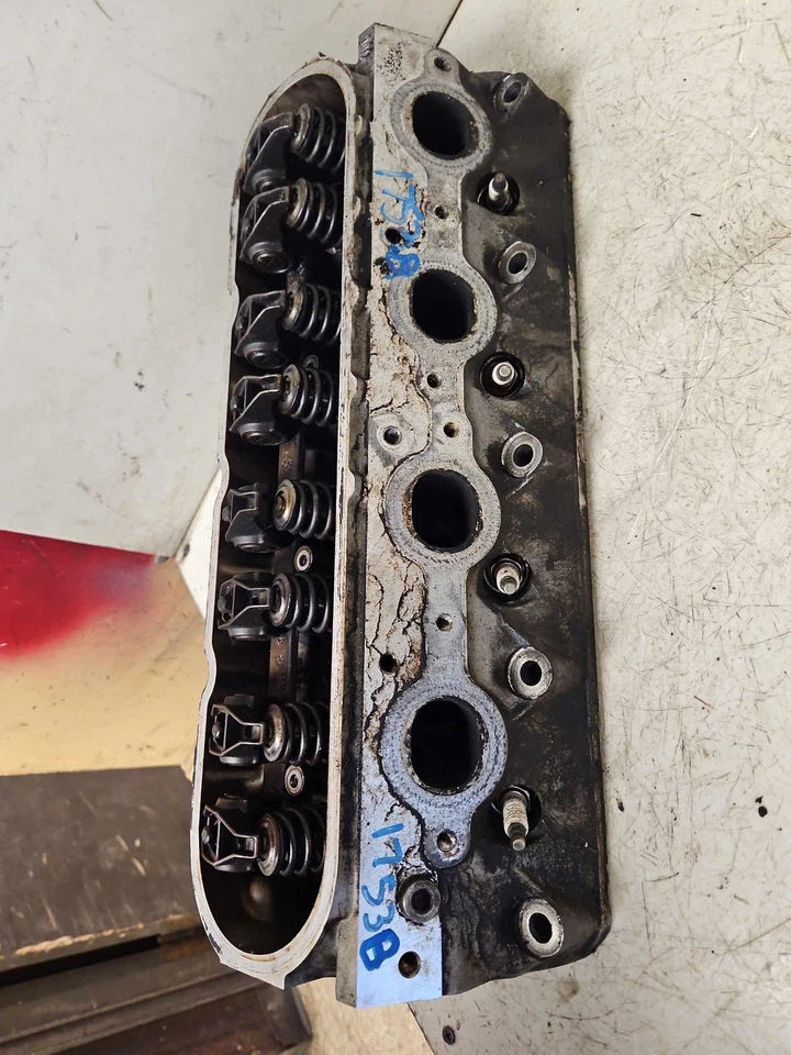 99-07 GM TRUCKS 1500 02-06 AVALANCHE 00-06 SUBURBAN 5,3 L culata OEM Foto 3 de 4